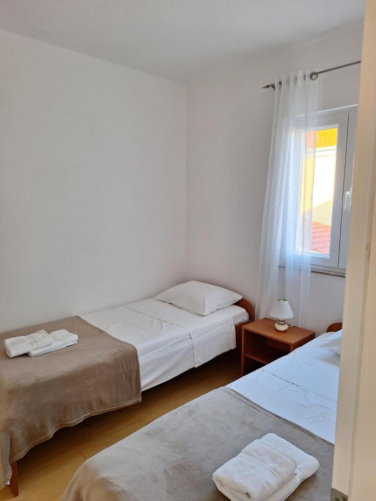 Apartmani Marino Привлака Екстериор снимка